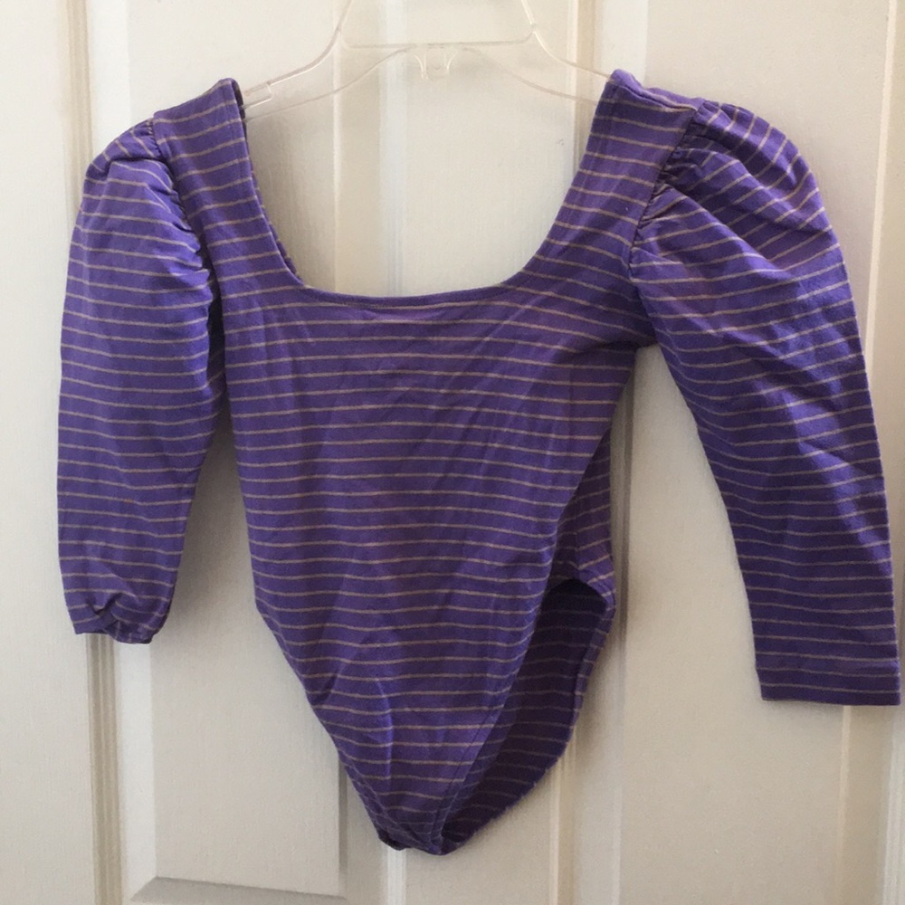 Girl’s leotard small